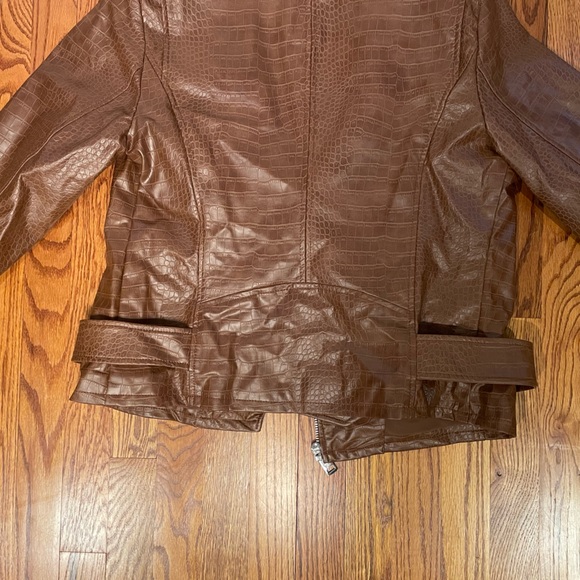 Micheal Kors Brown Leather Jacket - Picture 6 of 8